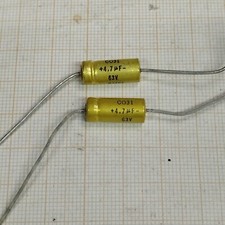 Condensateur chimique  4,7 uF