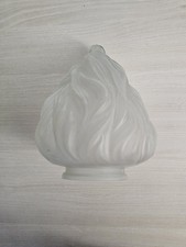 TULIPES EN PATE DE VERRE  Forme flamme 22cm.