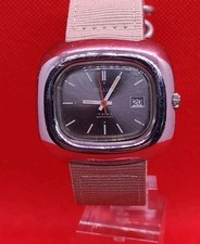 Très belle imposante montre
