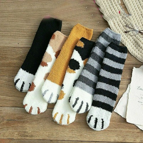 Femmes fluffy cat paw - cat,