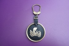 PORTE CLE /  TOTAL " SUR CUIR "