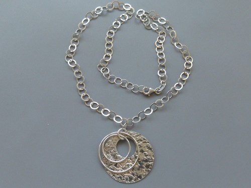 Gros collier neuf - , argent