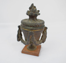 ANCIENNE DECORATION DE TABLE