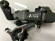 Dérailleur arrière SHIMANO ALTUS à chape longue