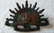 Insigne de chapeau souple