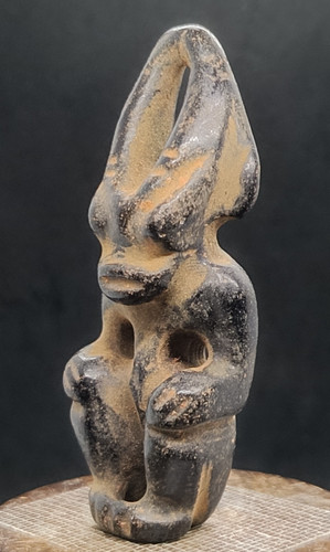 Ancienne figurine hybride