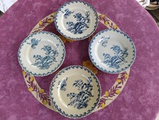 4 Assiettes Plates Porcelaine