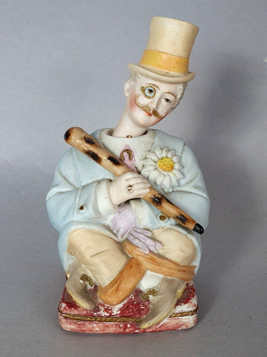 Ancien sujet biscuit