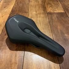 fizik terra aidon saddle