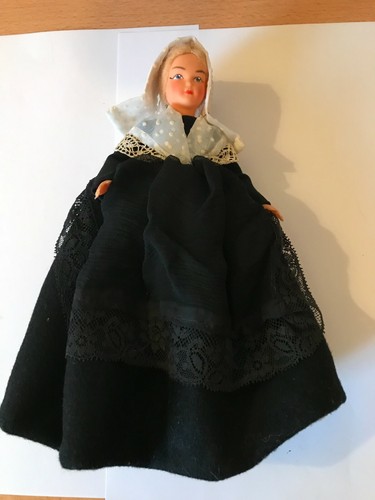 Poupee folklorique - poupee,