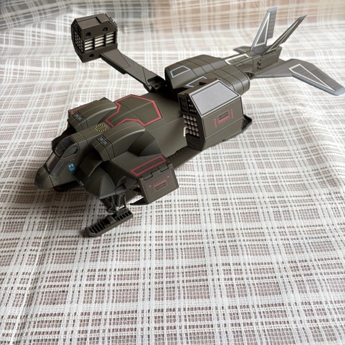 Defect aliens dropship 02 - dropship,