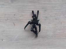 Warhammer 40k Eldars Noirs Drazhar maître des Lames métal 1998 OOP