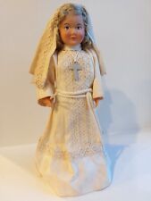 Ancienne poupee communiante