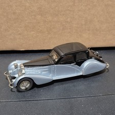 SUPERBE BUGATTI T57 VENTOUX AURORE MODELS KIT MONTÉ PRO EN RÉSINE 