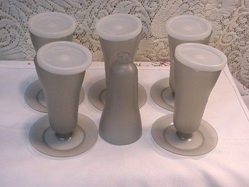Vintage tupperware parfait - tupperware,