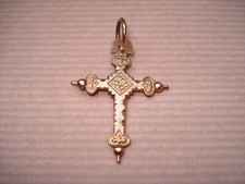 Ancienne croix Jeannette en Plaqué Or   XIXème Siècle