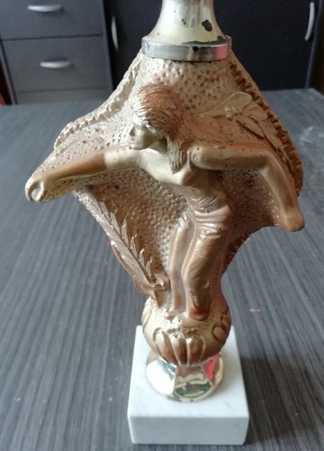 Ancienne statuette trophée - ancienne,