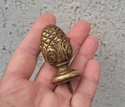 Ancienne décoration embout