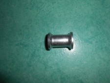 Entretoise fixation moteur