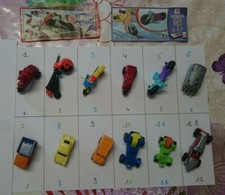 Au choix 1  figurine kinder surprise ancien et autre  moto voiture...