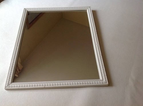 Miroir dans cadre ancien - dans,