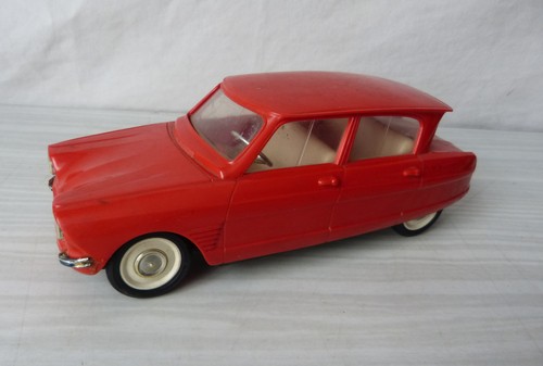 Véhicule miniature ech - miniature#,