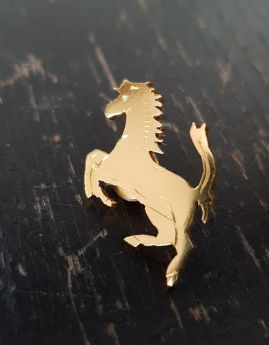 Pin logo ferrari cheval - pin's,
