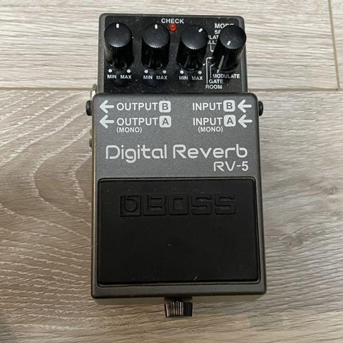 Boss digital reverb - boss, rv-5