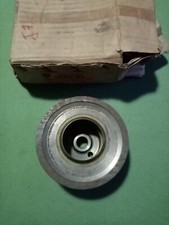 PEUGEOT J7 Diesel Poulie de pompe à eau débrayable.