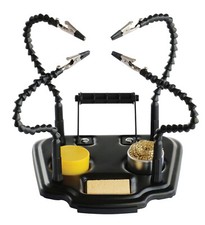 Troisième main d aide avec