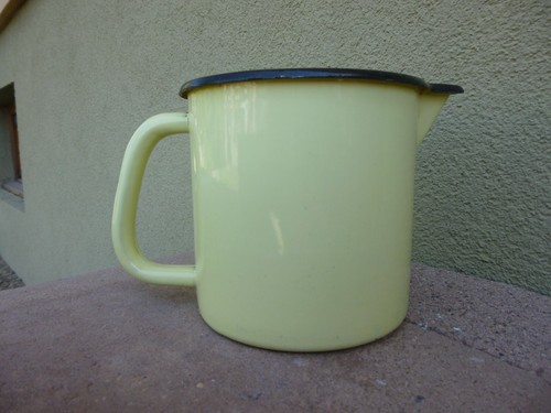 Ancien pot lait verseur en - lait,