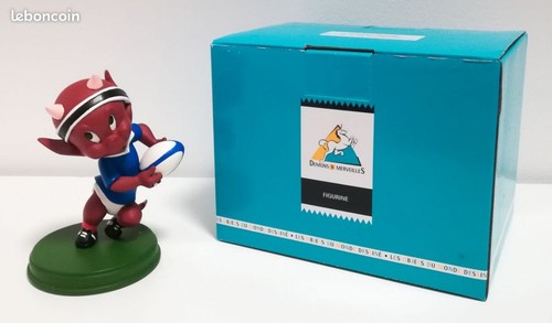 Figurine statuette collection - figurine,
