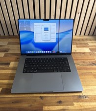 Apple MacBook Pro 16” M1 Pro
