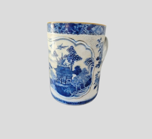 Blue and white chinese export - and,