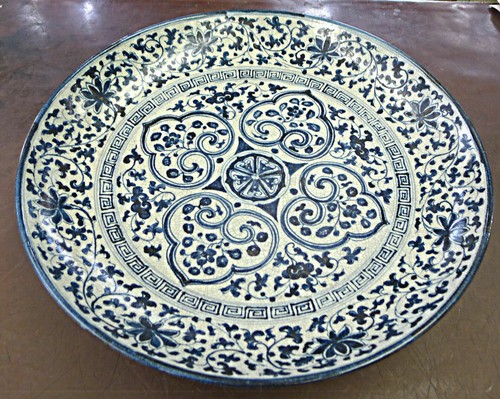Hand painted blue white - hand,