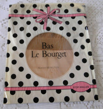 Paire Bas à couture femme heure exquise Taille 4  10 nuance séduction LE BOURGET