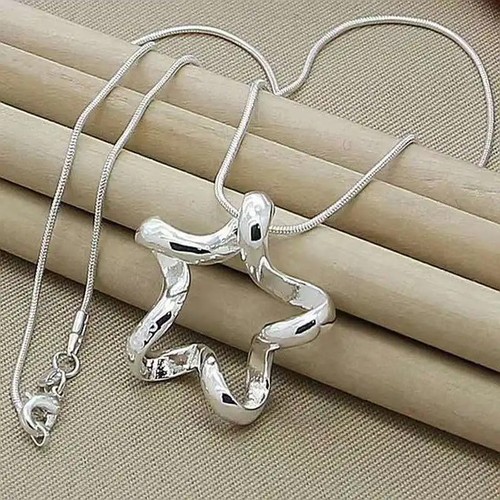 Collier pendentif étoile - , de