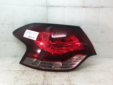 Feu arriere principal gauche