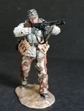 FIRST LEGION - Battle of the Bulge - BB043 German Heer Infantry with MP44