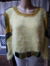 Magnifique pull  angora Jaune