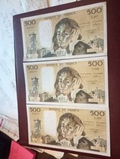 Suite de 3 Billets de 500