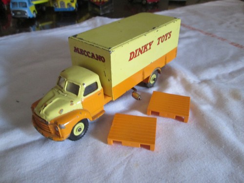 Dinky toys 930 - , jetka