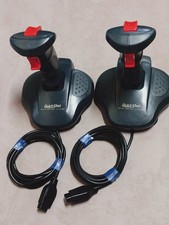 Paire de joysticks QuickShot QS-130F compatible Atari Sega Commodore MSX Amstrad