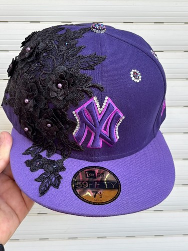 Casquette collector violette