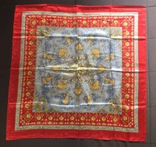 PIERRE BALMAIN Paris Scarf