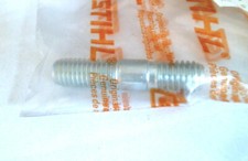 0000-953-1402 Goujon M8