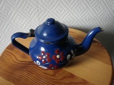 PETITE THÉIÈRE  ÉMAILLÉE  ANCIENNE BLEUE décorée fleurs