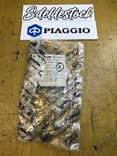 1 ressort coffre avant piaggio