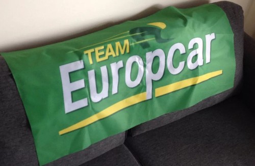 Grand drapeau team europcar - europcar, du