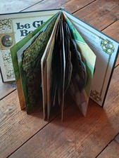 Livre/Pop Up/14 Pages/LE CHAT BOTTÉ/Rouge Et Or/Vintage/1976